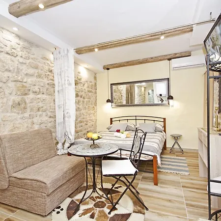 Sommy Studio Apartment Split